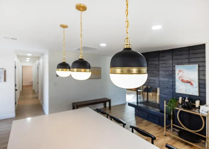 Lux Vibes In Oldtown @ Camelback Oasis Scottsdale