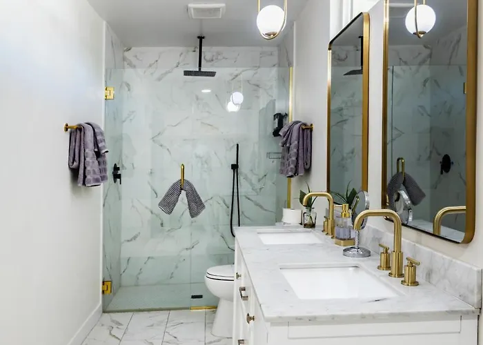 Lux Vibes In Oldtown @ Camelback Oasis Scottsdale